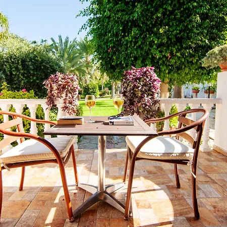 Almond Village 公寓 *