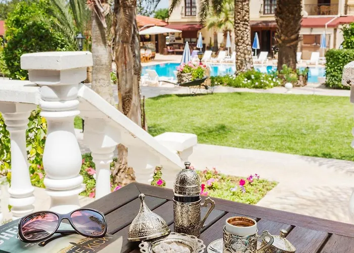 アパート Almond Village